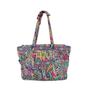 Vera Bradley large duffle bag overnight carry-on shoulder travel weekender zip